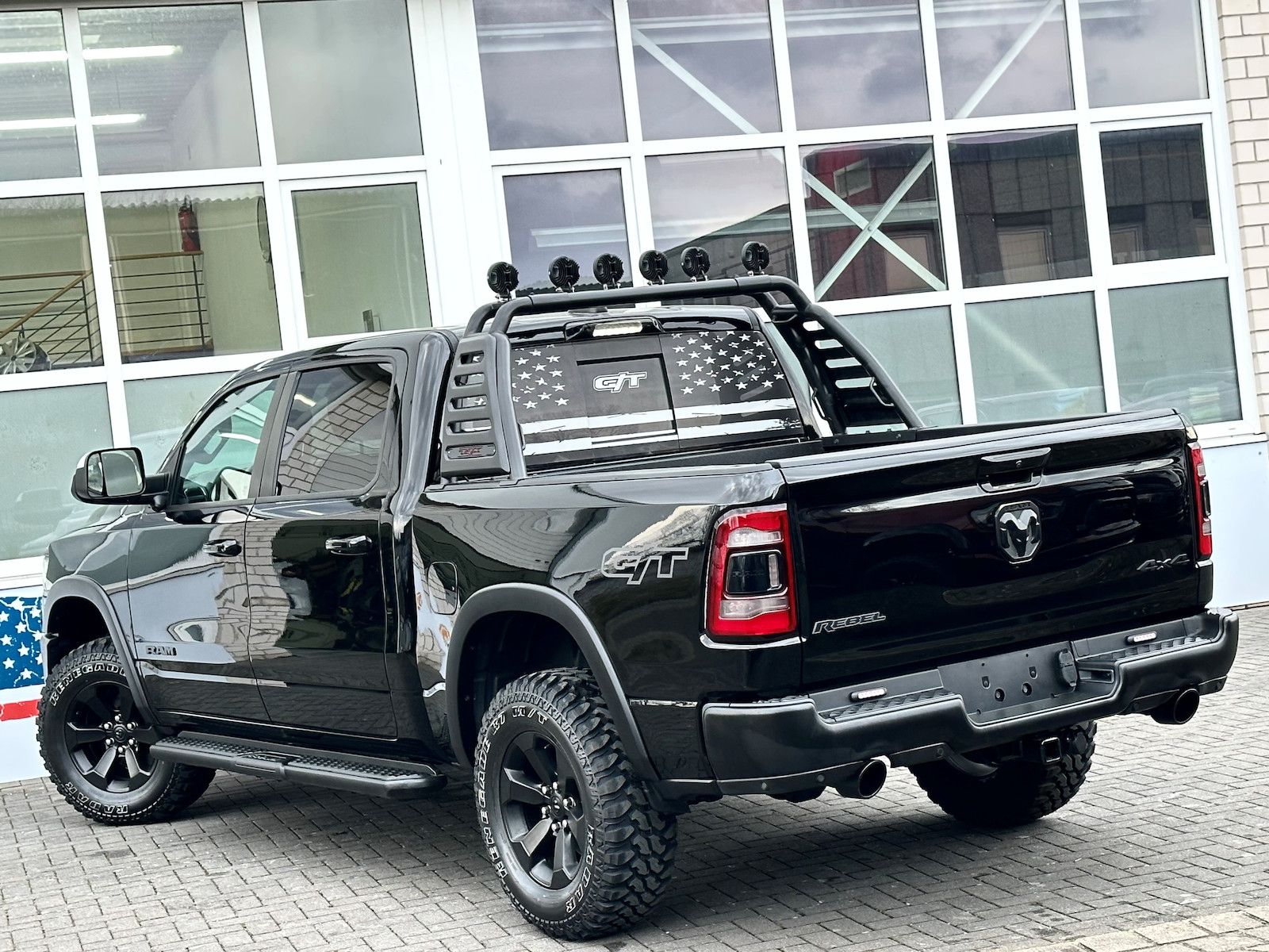 Dodge RAM 1500 Rebel GT Pano HUD Luftf 12´ Bügel 360°