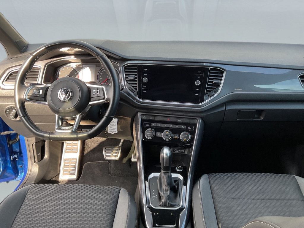 Volkswagen T-Roc 1.5 TSI DSG Sport - Samsaru's Car Outlet