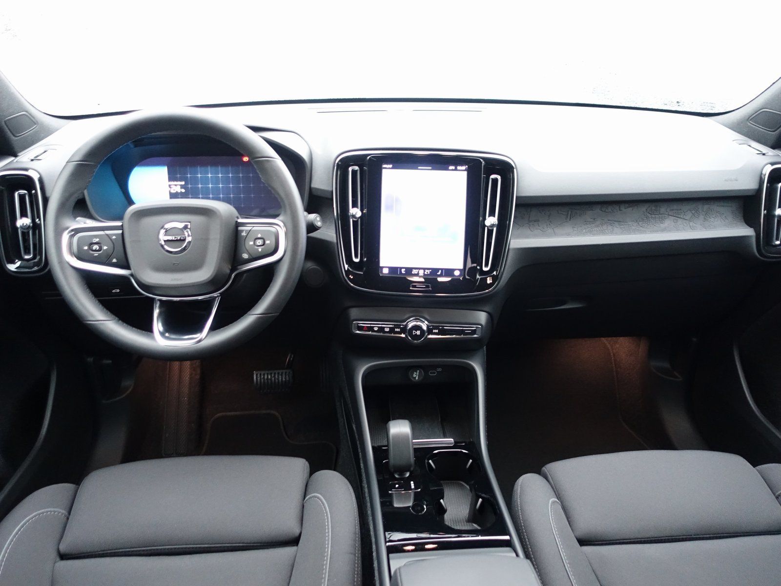 Volvo XC40 Recharge Twin Motor Plus AWD/Kamera/AHK/BLS