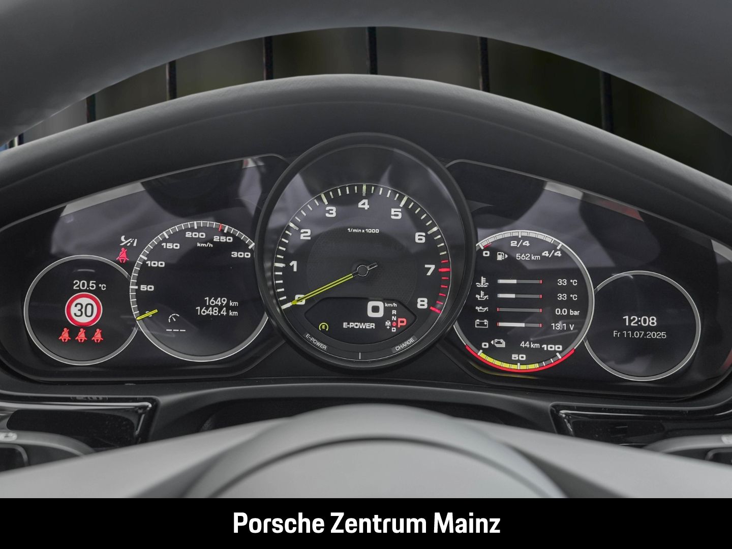 Porsche Panamera 4 E-Hybrid Sport Turismo 1.600km!