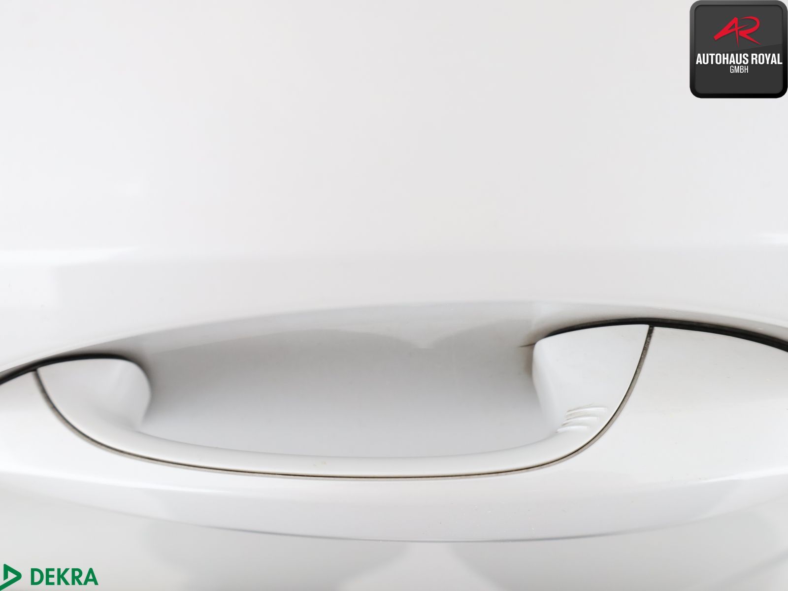 BMW 330 e T xDrive M SPORT PRO HUD,360GRAD,ACC,PANO