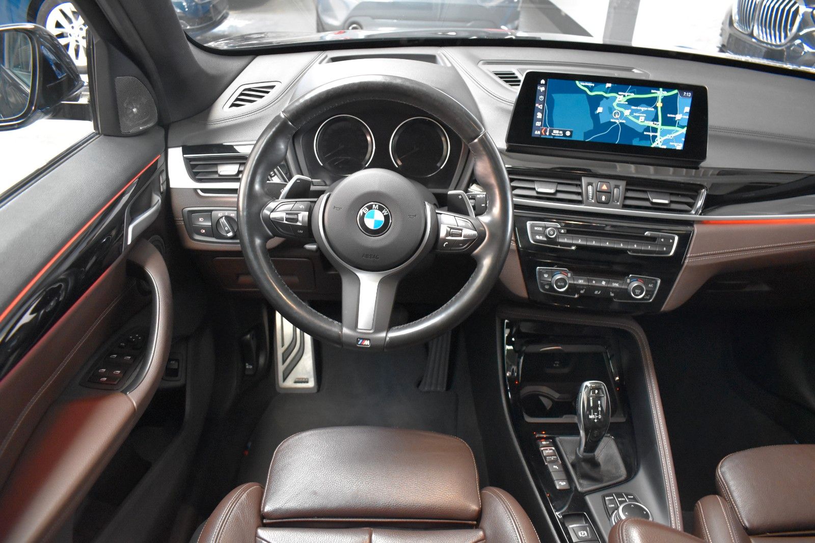 BMW X1 xDrive 25 d M SPORT - Samsaru's Car Outlet