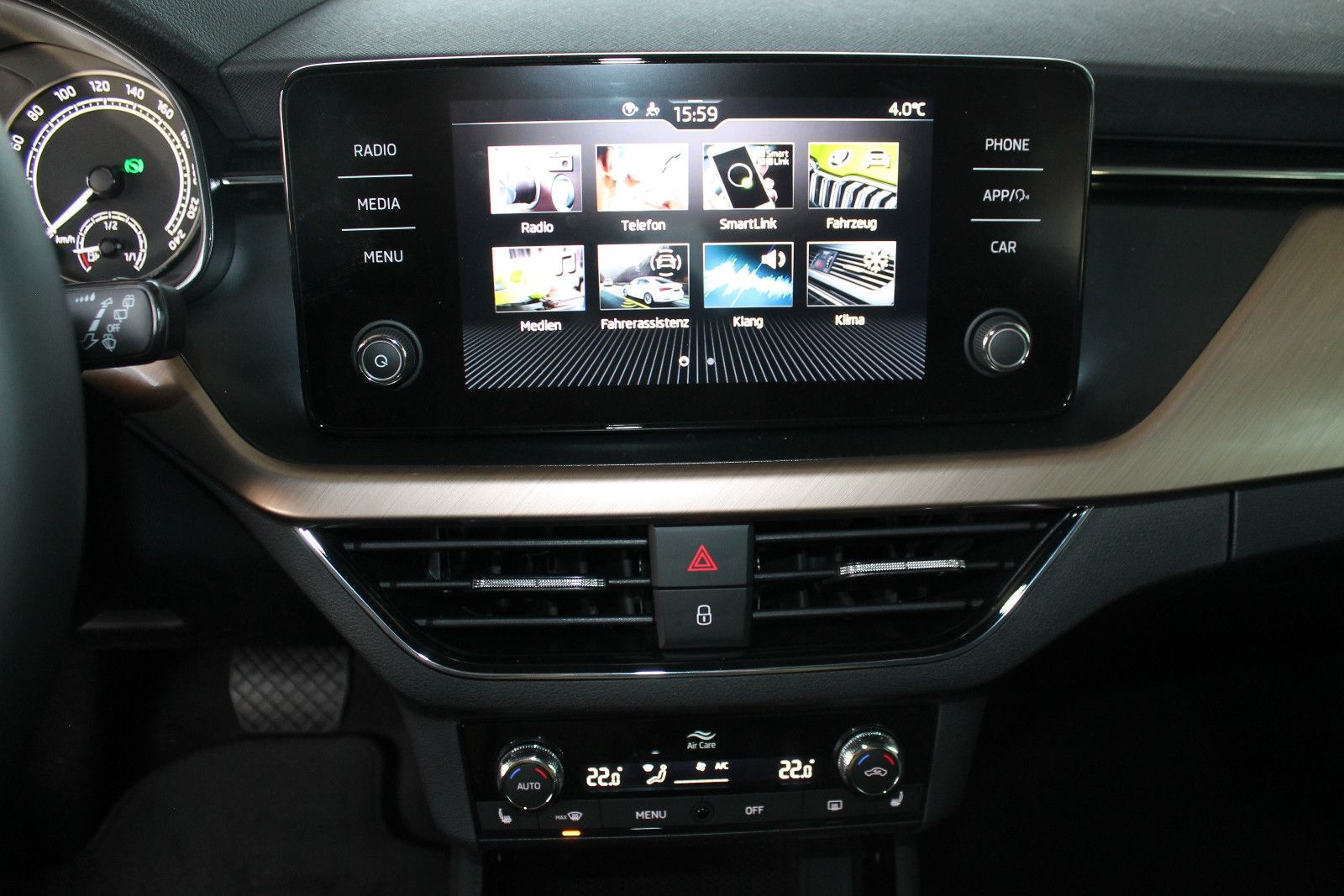 Skoda Kamiq 1.0 TSI DSG Style - Samsaru's Car Outlet