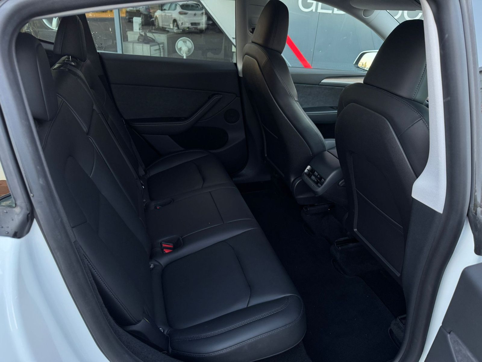 Tesla Model Y Performance Matrix AHK