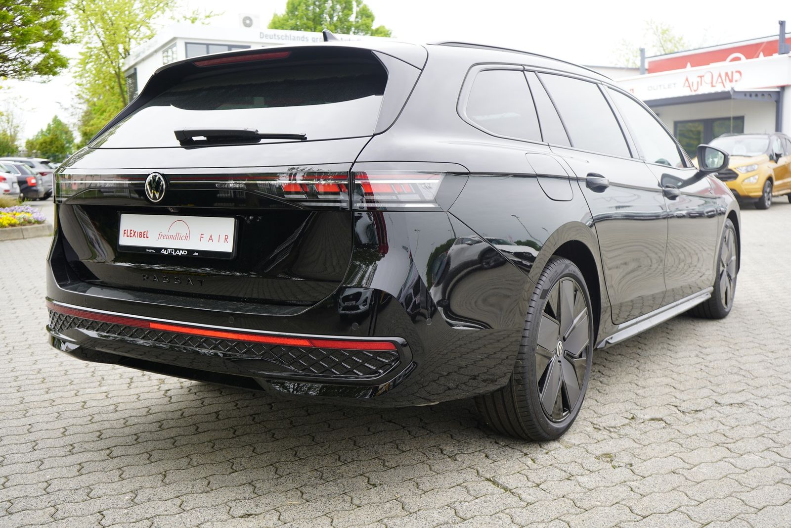 Volkswagen Passat Variant R-Line BlackStyle 2.0 TSI 4M  DSG