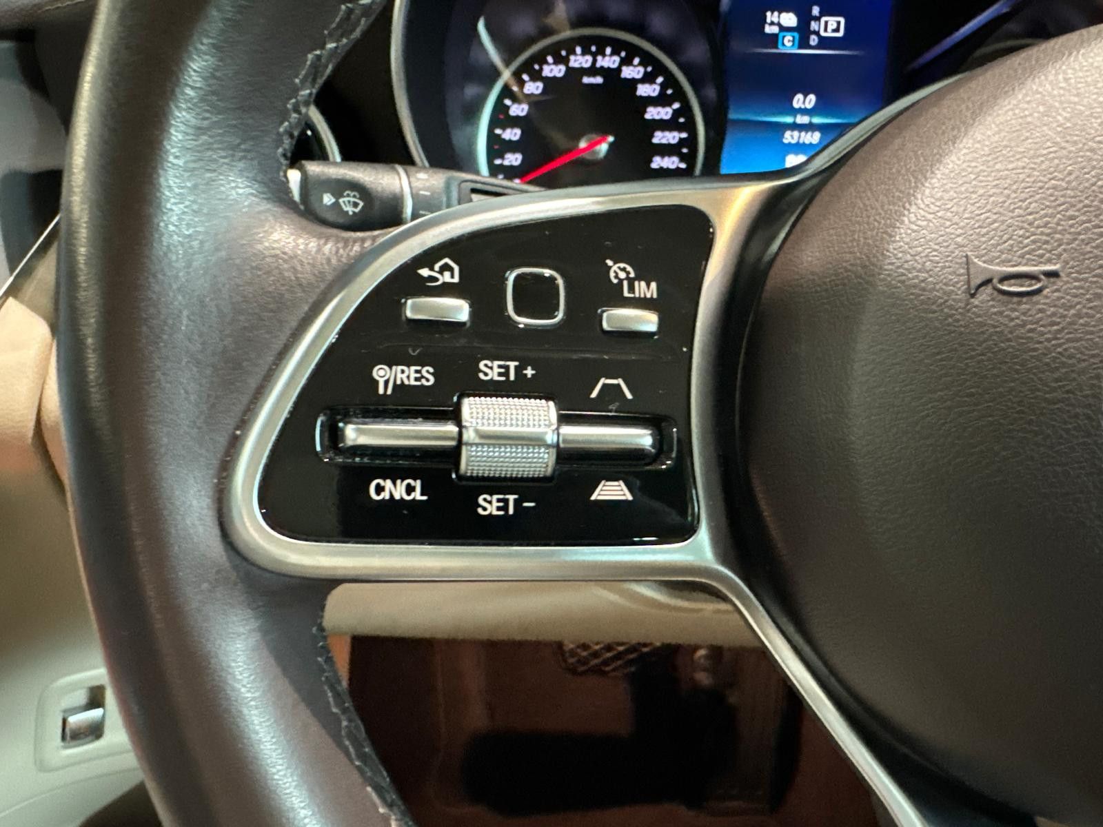 Mercedes-Benz GLC 300 e 4M - Samsaru's Car Outlet