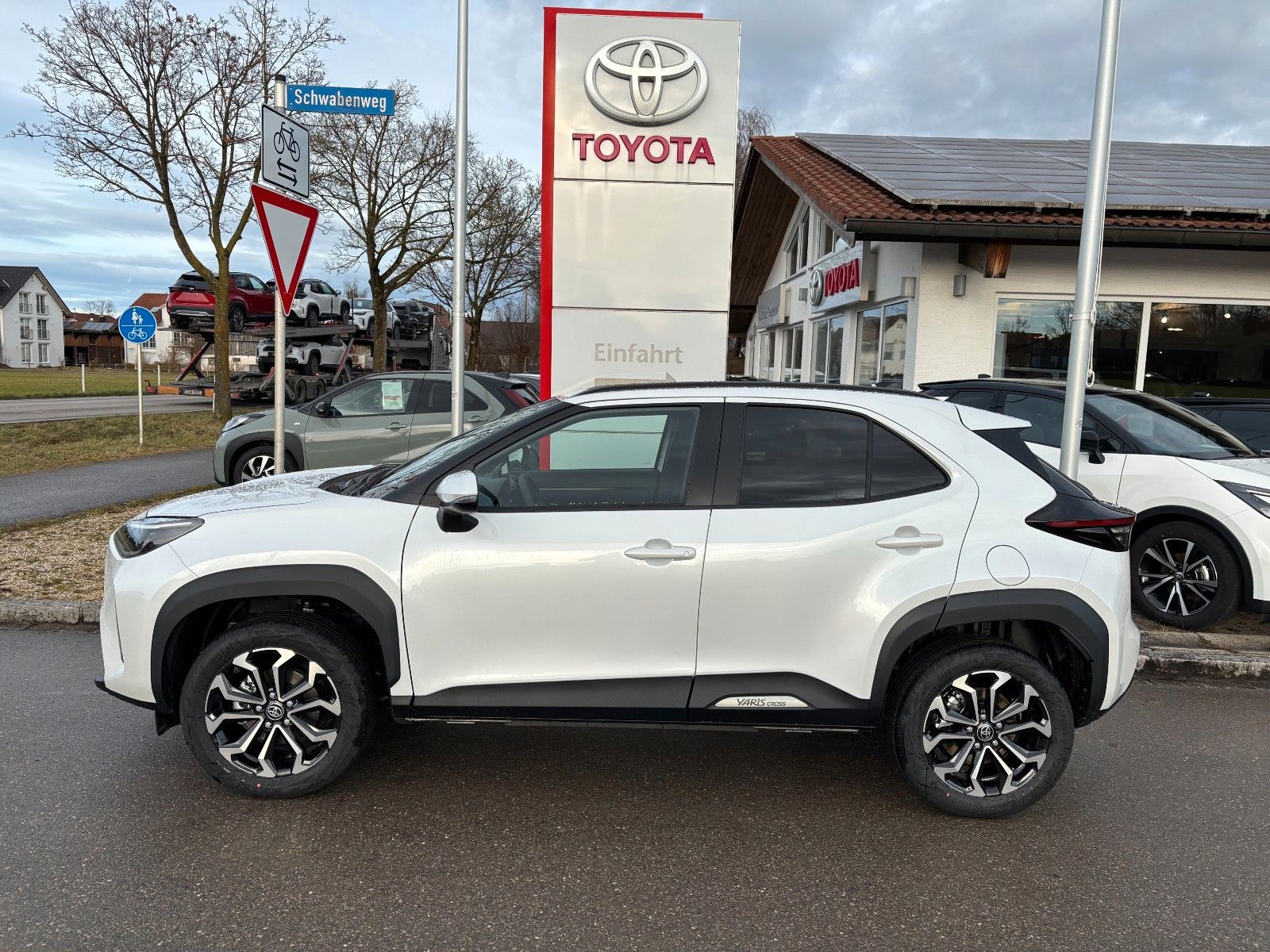 Toyota Yaris Cross Hybrid Teamplayer *Safety&Winterpak*