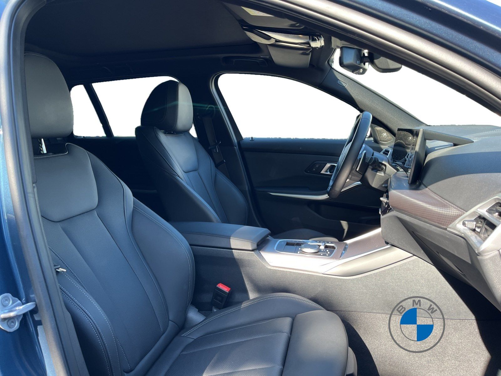 BMW 330e xDrive Touring M Sport DA Prof Pano AHK PA+