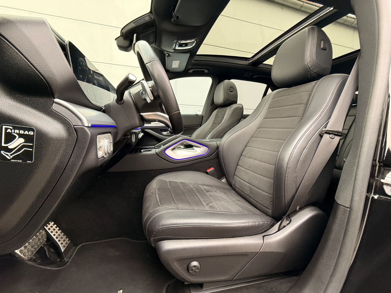 Mercedes-Benz GLE 350d/AMG LINE/JungeSterne09.26/AHK/Pano/360°