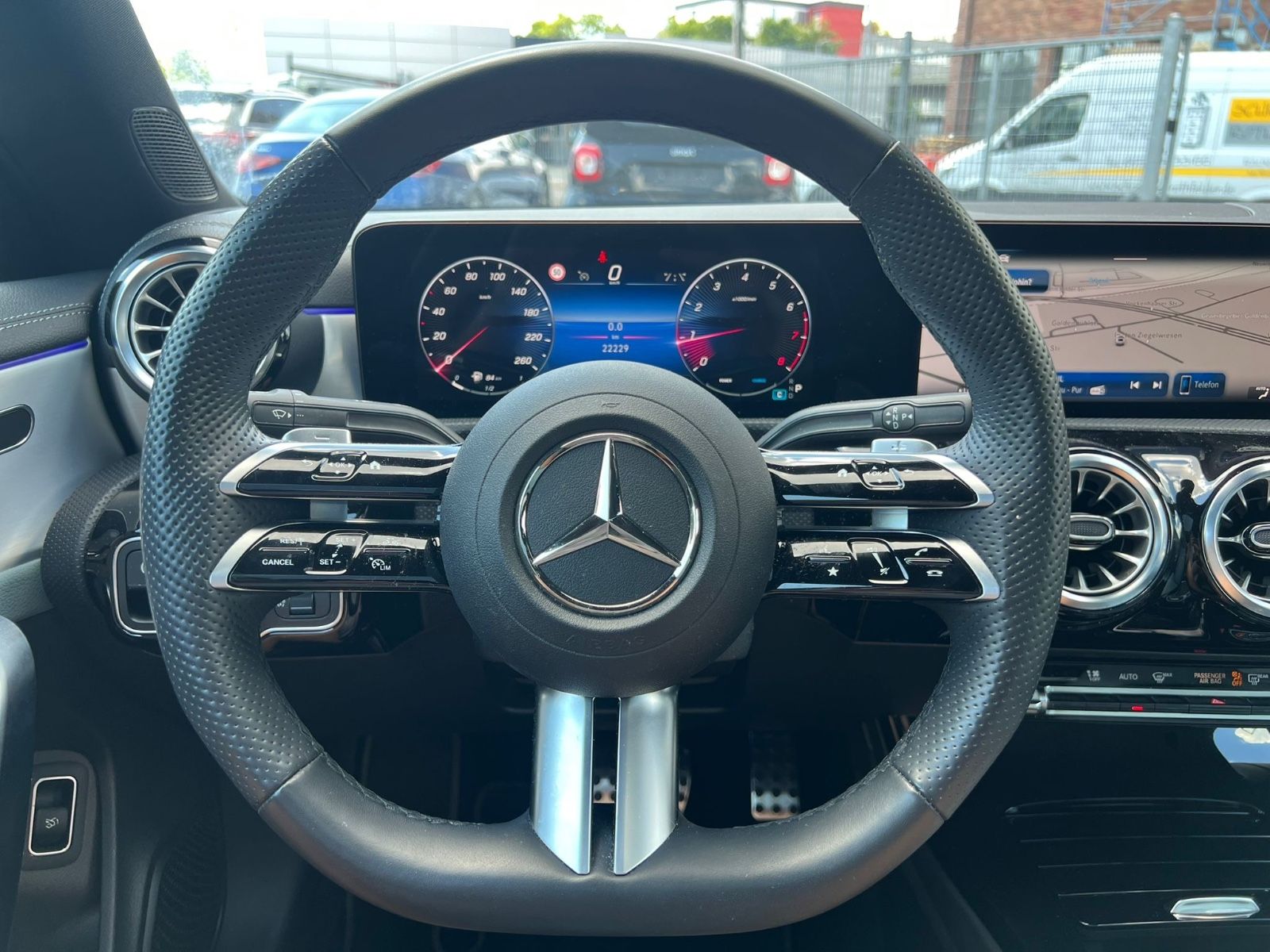 Mercedes-Benz CLA 200 AMG - Samsaru's Car Outlet