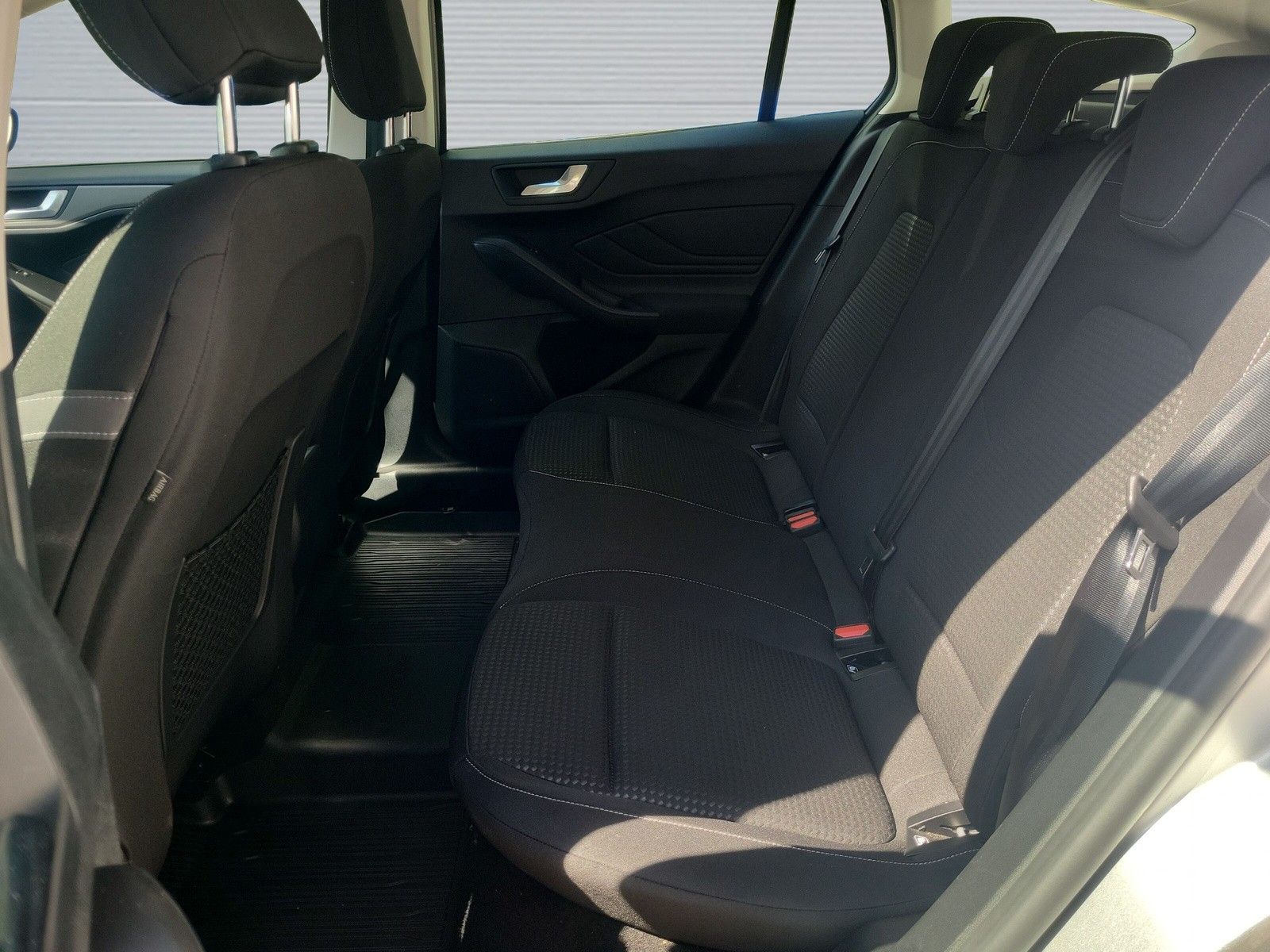 Ford Focus 1.5 TDCi AT - Samsaru's Car Outlet