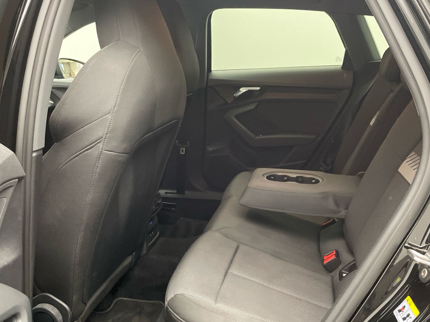 Audi A3 Sportback 30 TFSI S line MMI Navi LED Kamera