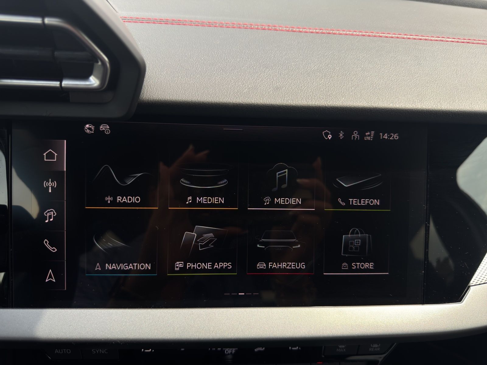 Audi A3 Sportback 40 TFSIe 2x S LINE LEDER LM18 SONOS