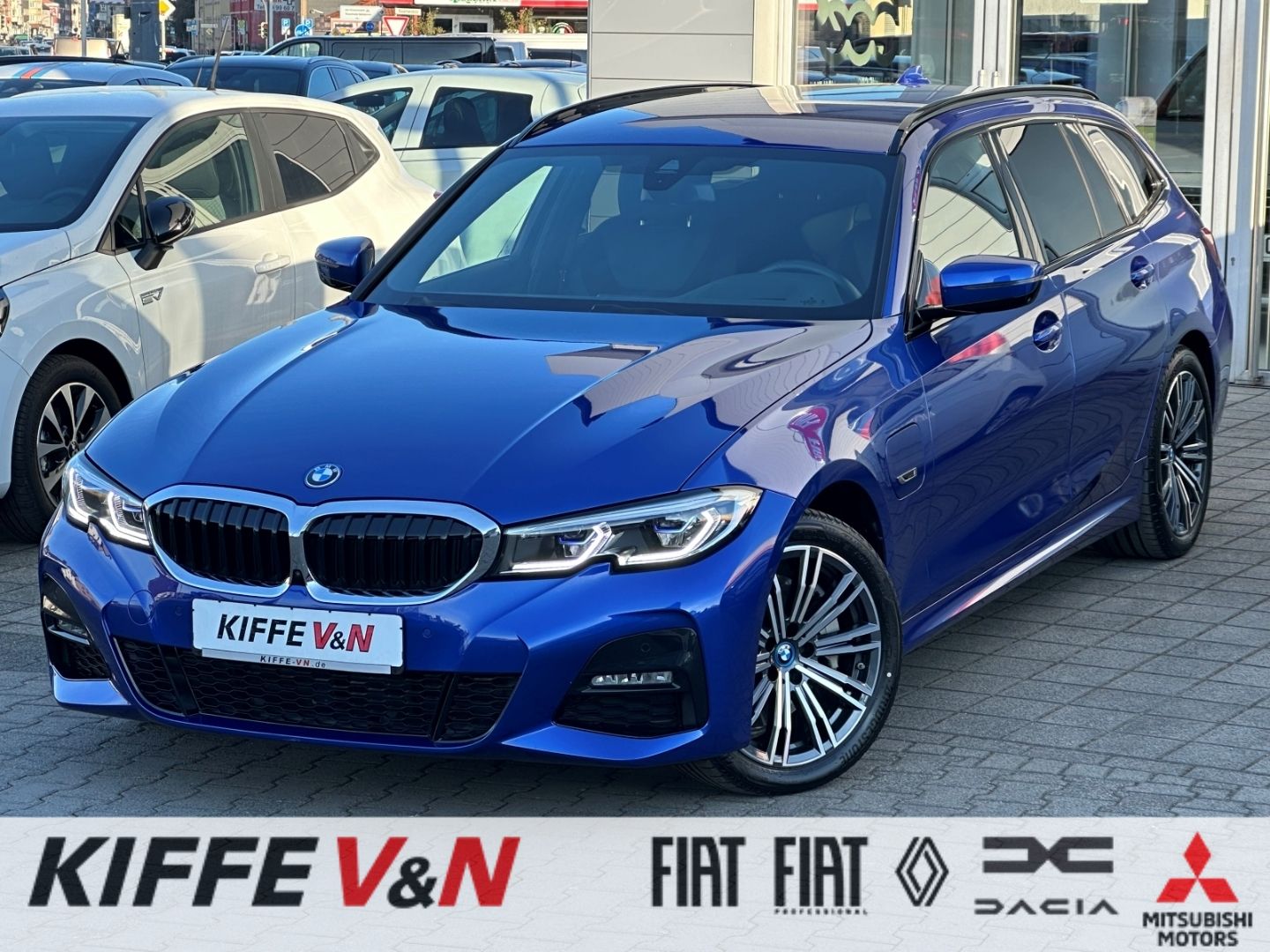 BMW 330 e TOURING M-SPORT - Samsaru's Car Outlet