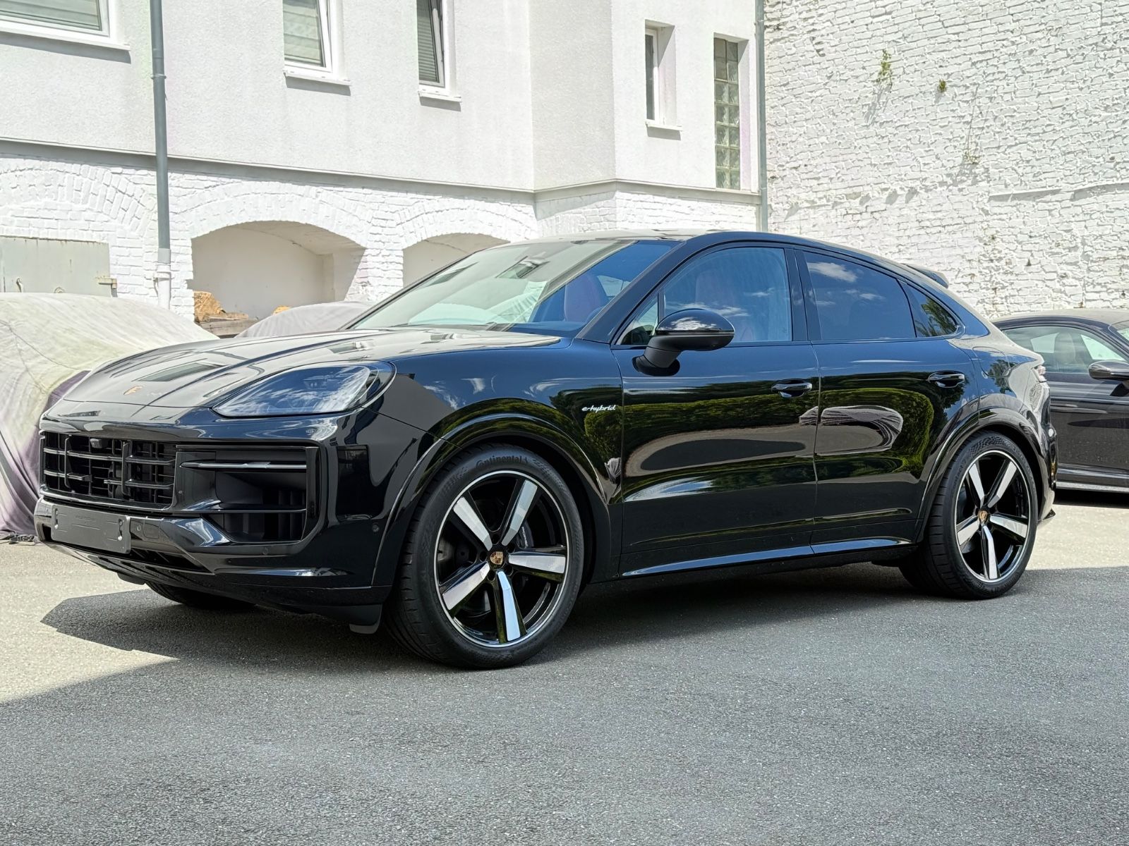 Porsche Cayenne E-Hybrid*Carbon*Hinterachslenkung*Sport*