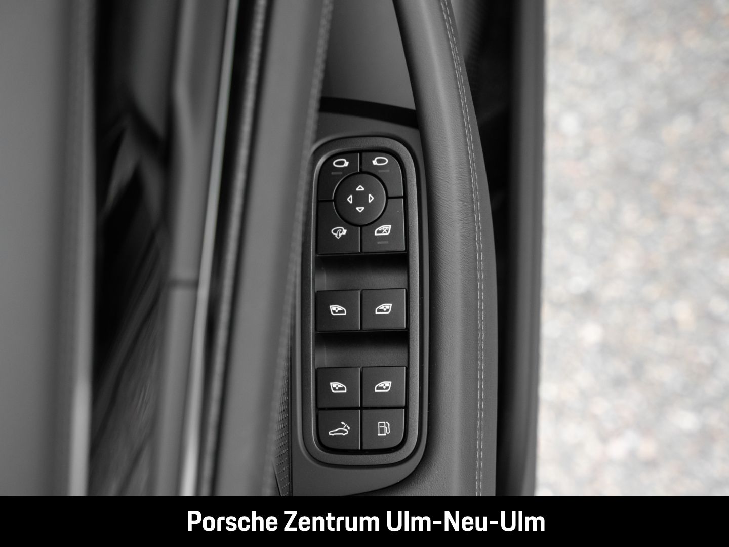 Porsche Panamera 4S E-Hybrid HA-Lenkung InnoDrive HUD