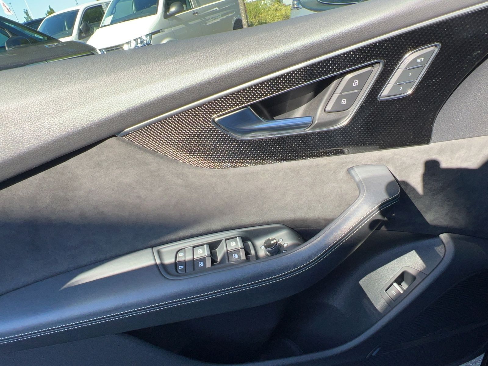 Audi Q8 50 TDI qu. s-line STANDHZG.+AHK+ACC+MATRXI LE