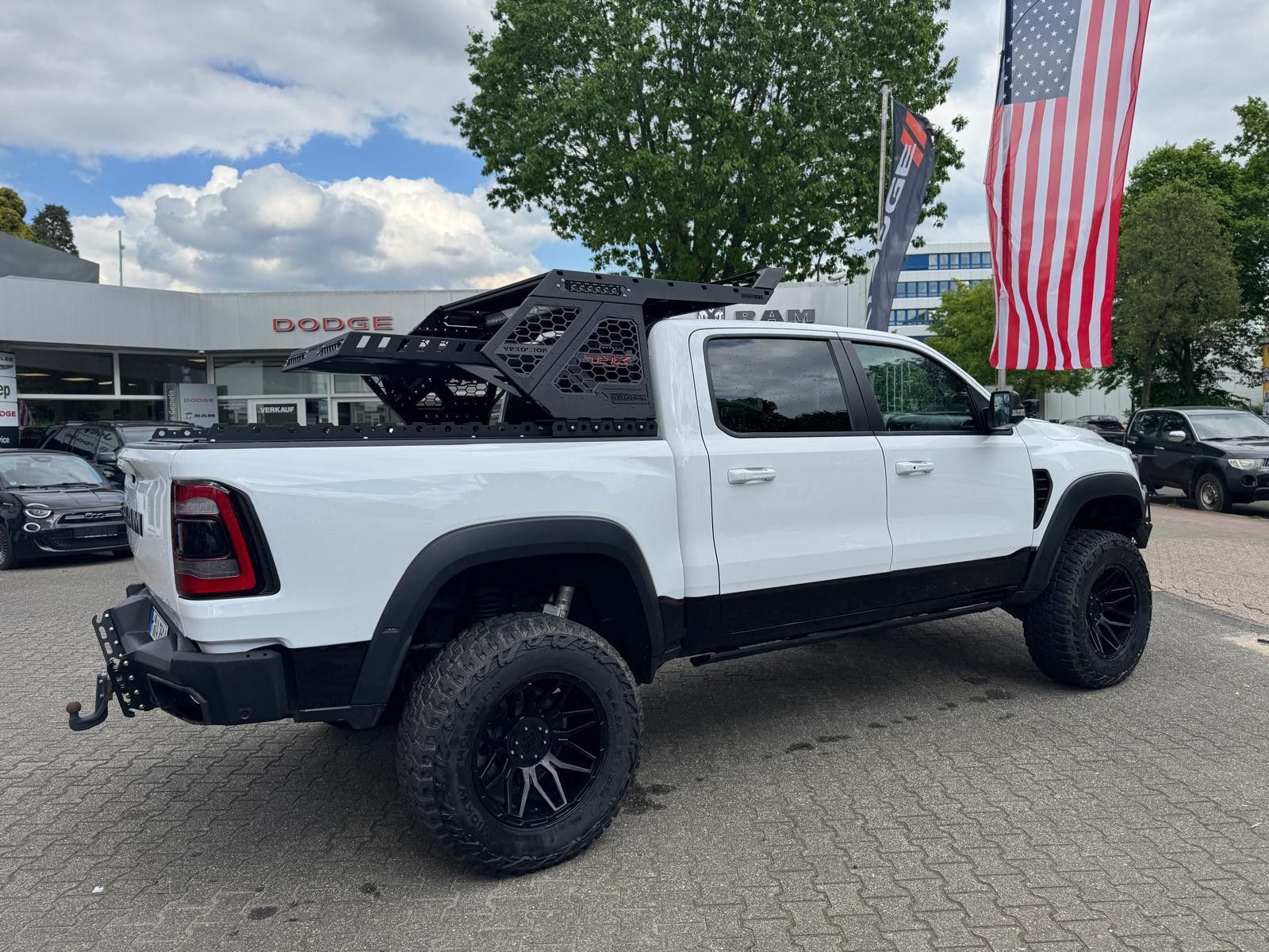Dodge RAM 1500 6.2l V8 TRX + LPG + NAP Klappenauspuff