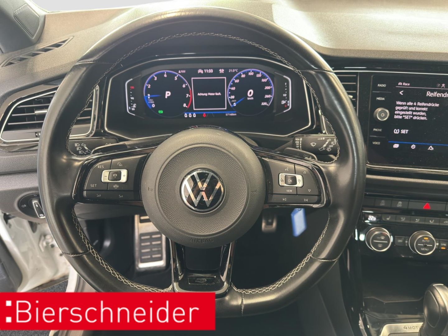 Volkswagen T-Roc 2.0 TSI DSG 4Mo. R - Samsaru's Car Outlet