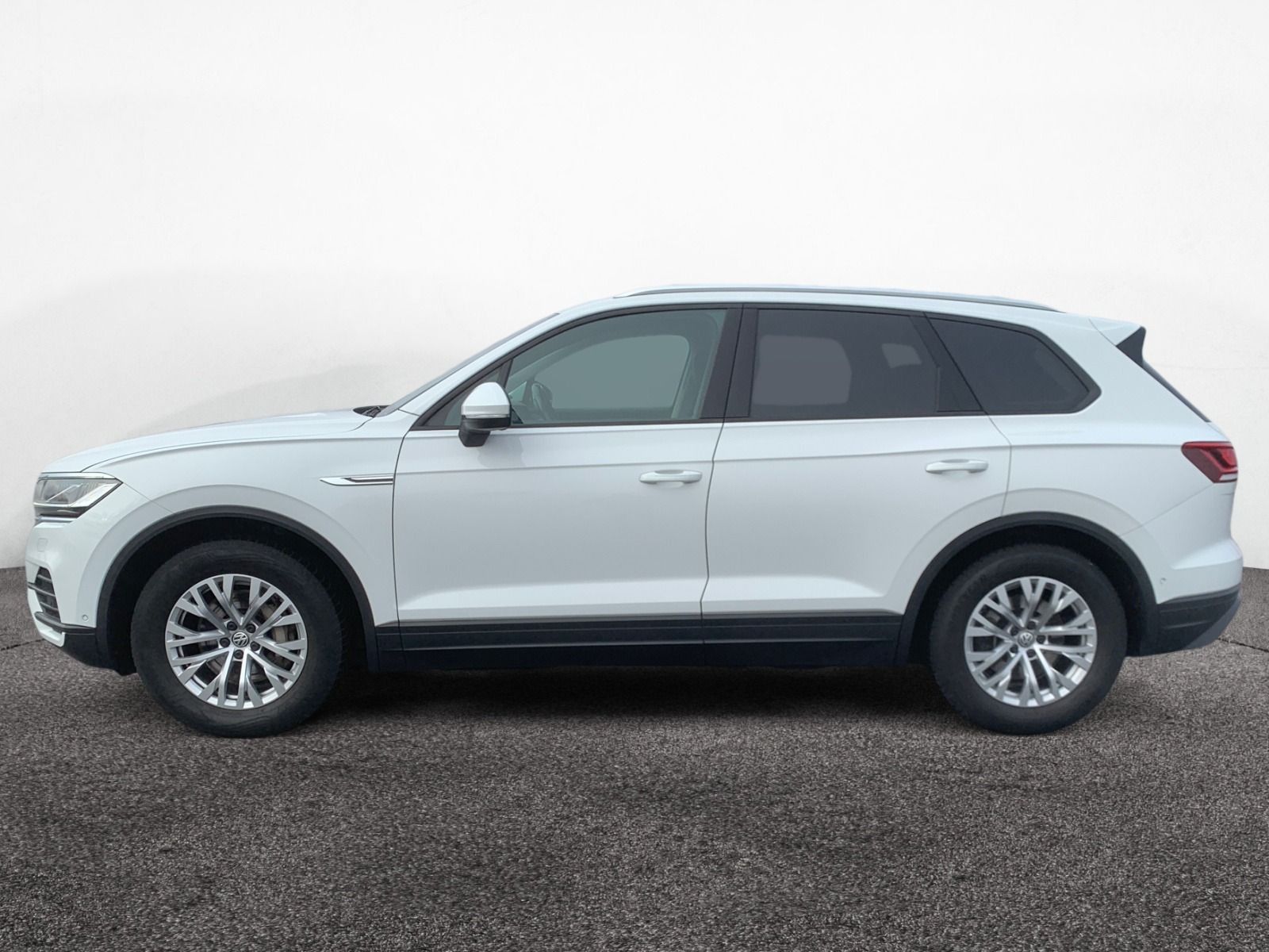 Volkswagen Touareg 3.0 TDI 4Motion - Samsaru's Car Outlet