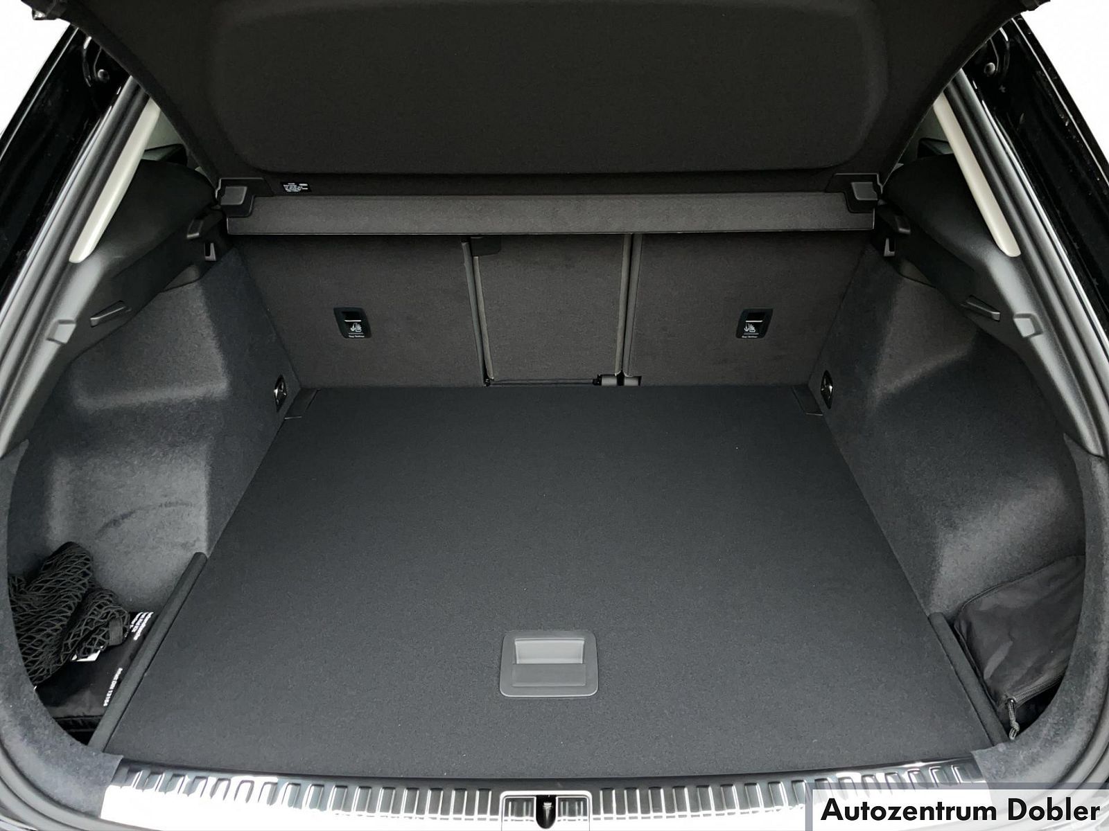 Audi Q3 40 TDI S line quattro AHK Mtrx SONOS Navi LED