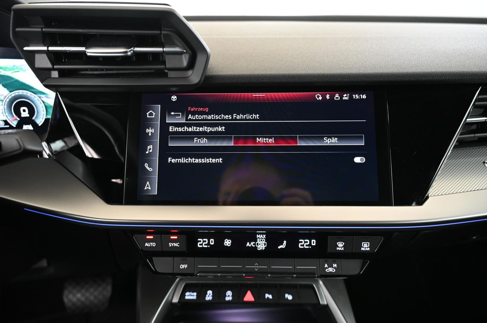 Audi A3 Sportback 35 TFSI Design-Luxe MATRIX/MMI+/18