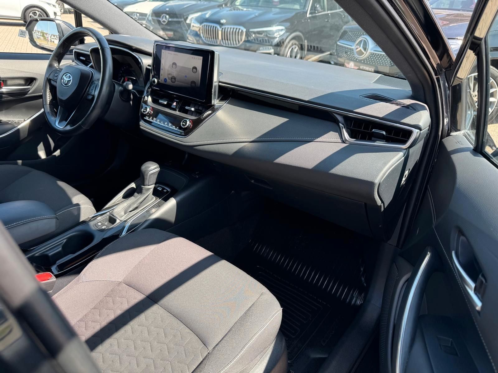 Toyota Corolla Touring Sports Hybrid Business Edition - Samsaru's Car Outlet