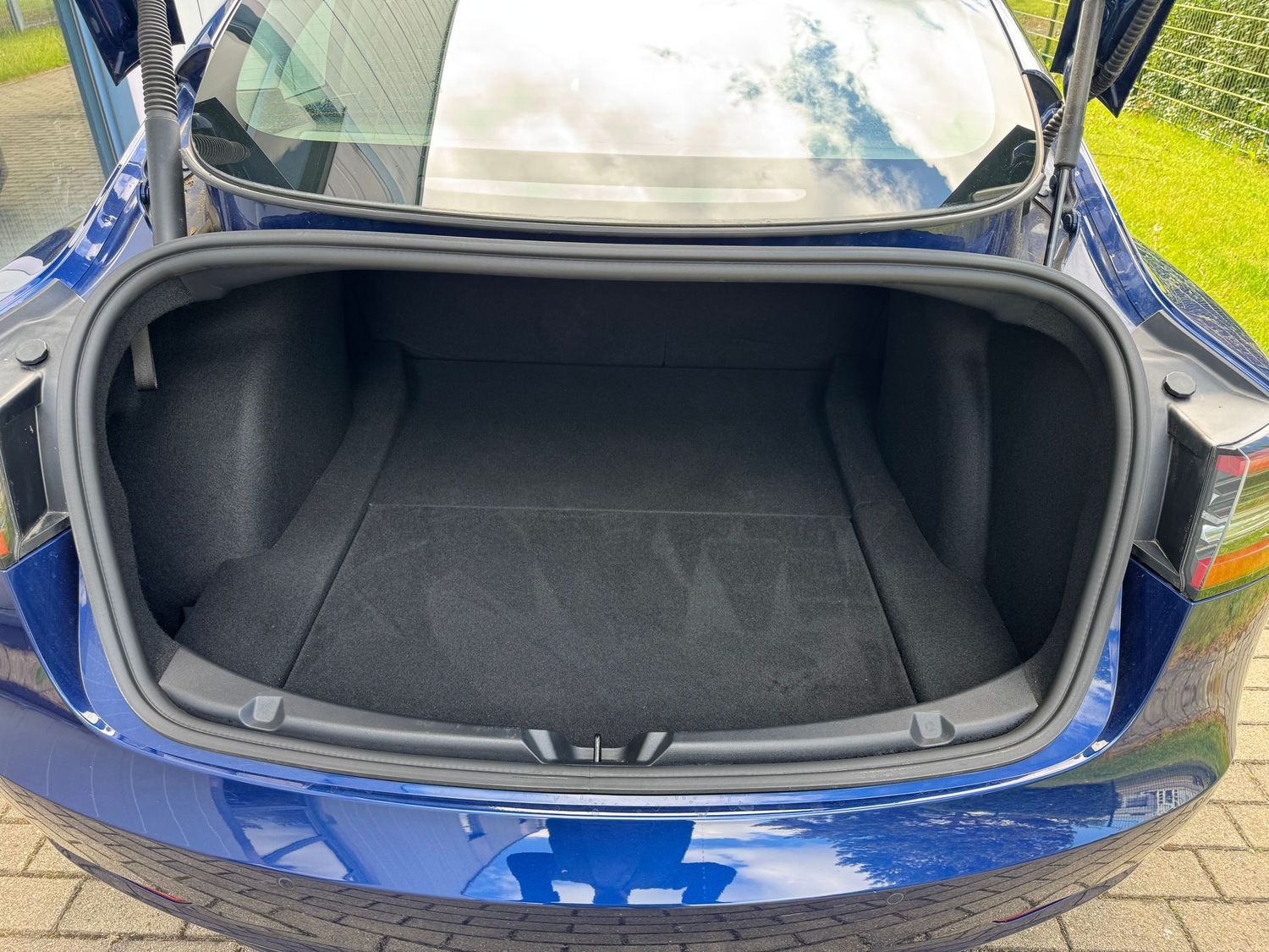 Tesla Model 3 Long Range Dual AWD + EAP + 8fachbereift