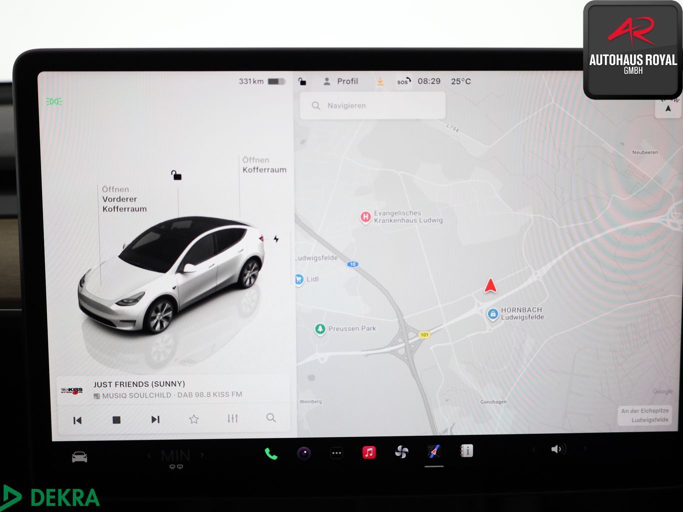 Tesla Model Y Long Range Dual AWD PANO,KEYLESS,360GRAD