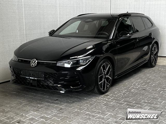 Volkswagen Passat Variant 2.0 TDI DSG 4M. R-Line Signature