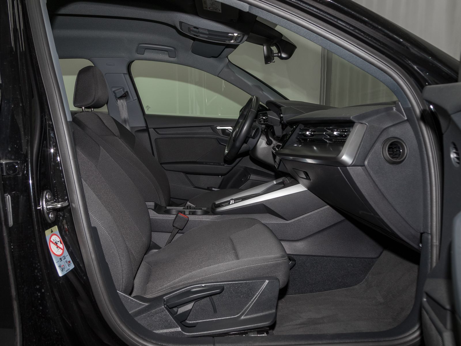 Audi A3 Sportback 40 TFSIe NAVI+ VIRTUAL LM18 SOUND