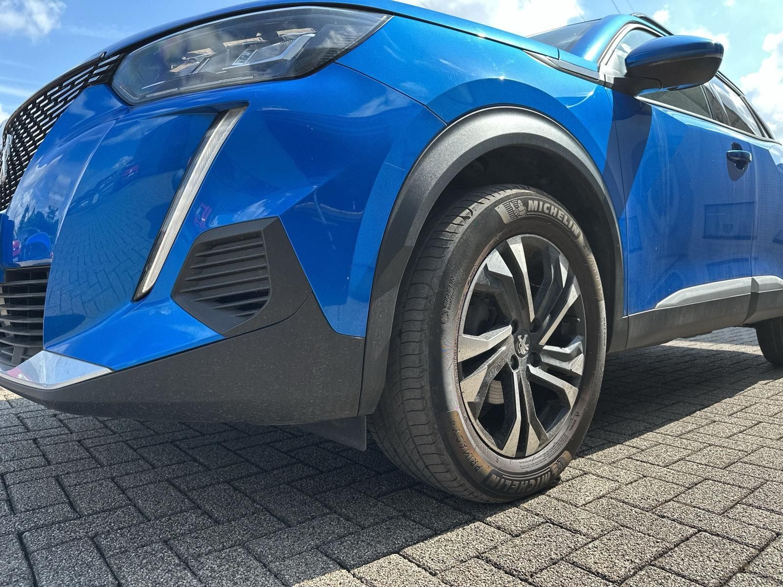 Peugeot 2008 - Samsaru's Car Outlet