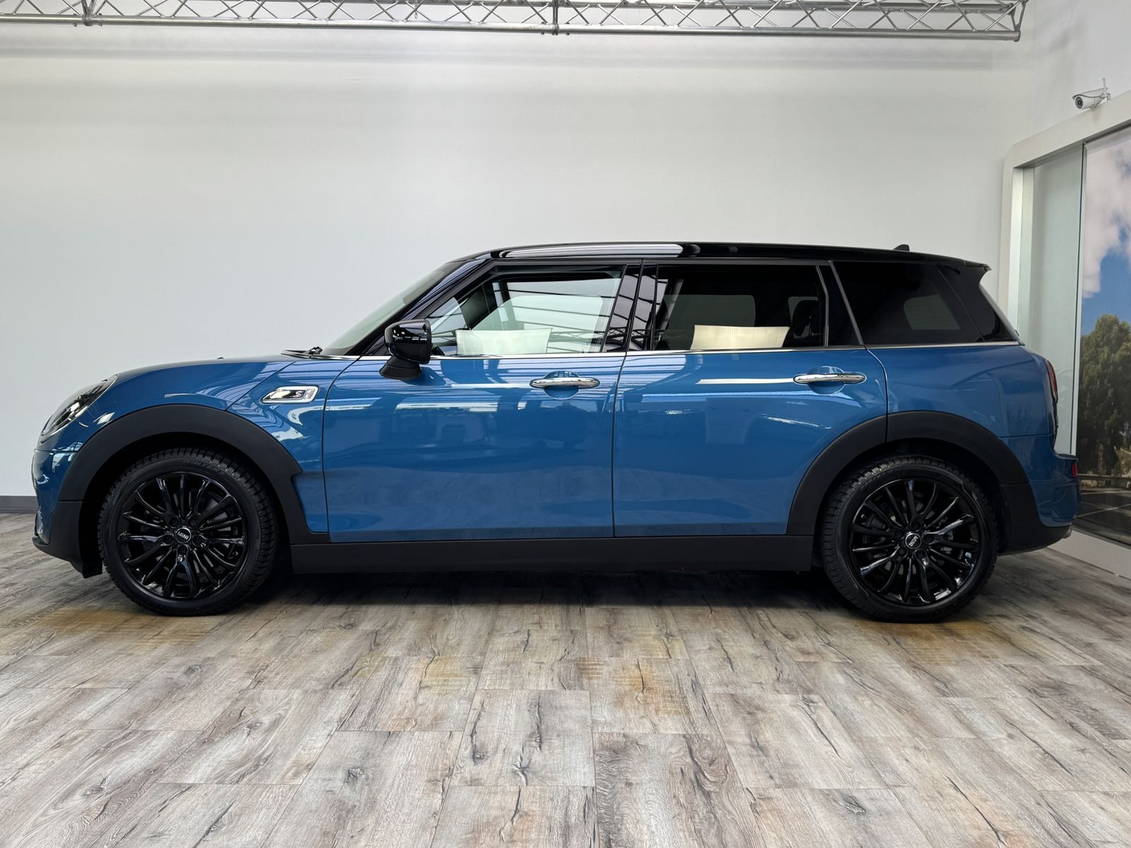 MINI Cooper S Clubman - Samsaru's Car Outlet