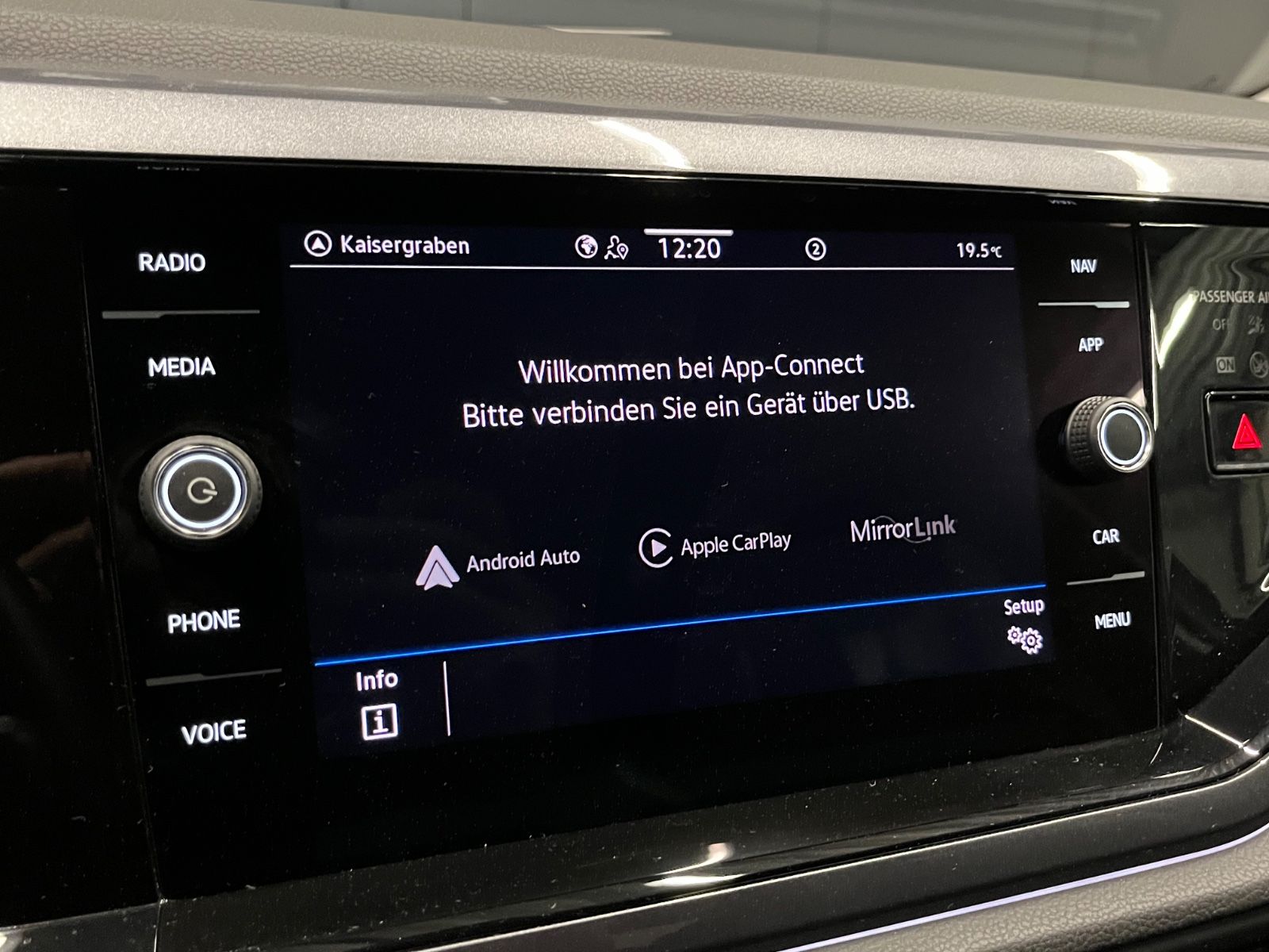 Volkswagen Taigo 1.0 TSI DSG Style - Samsaru's Car Outlet