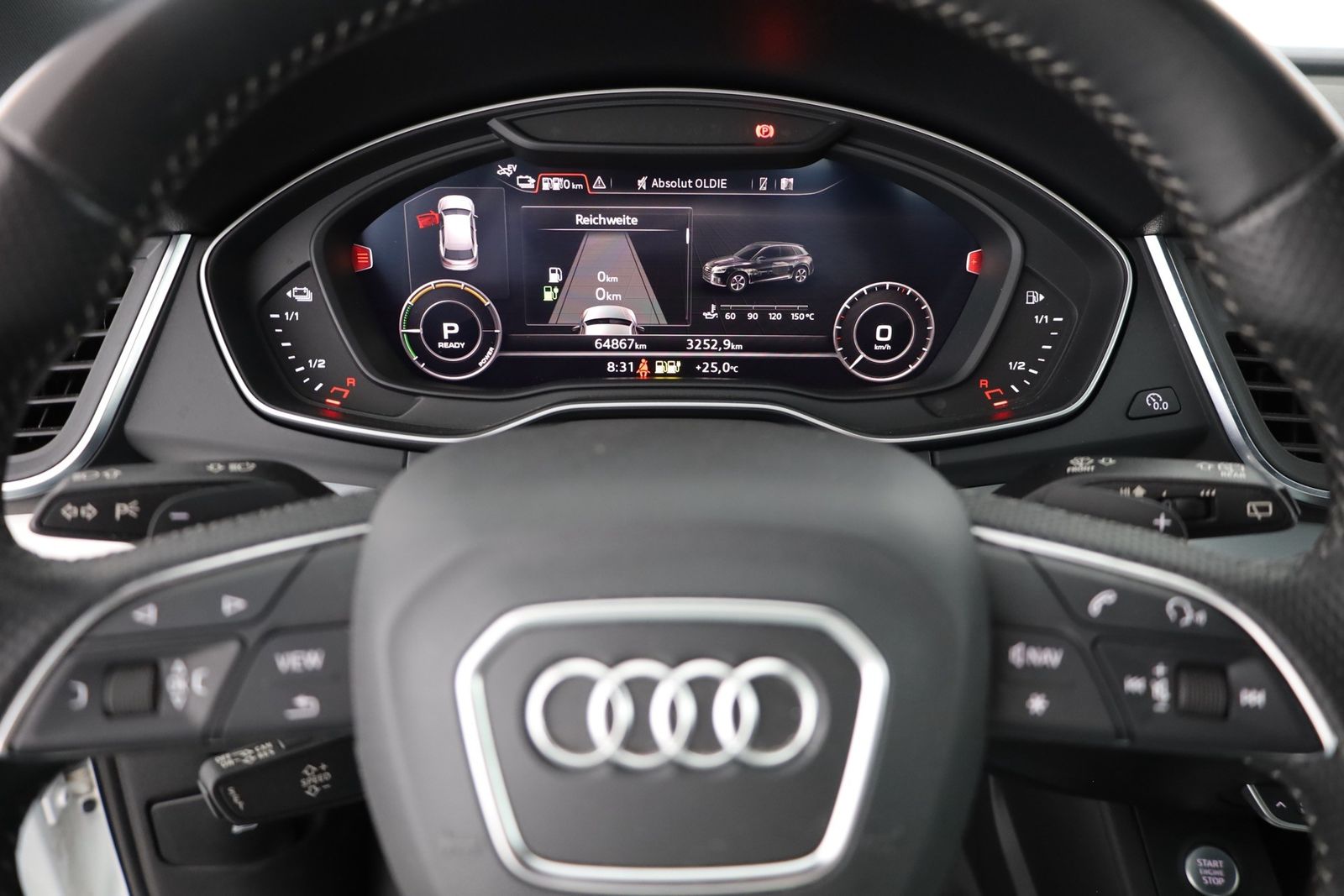 Audi Q5 55 TFSIe 2x S-Line quattro - Samsaru's Car Outlet