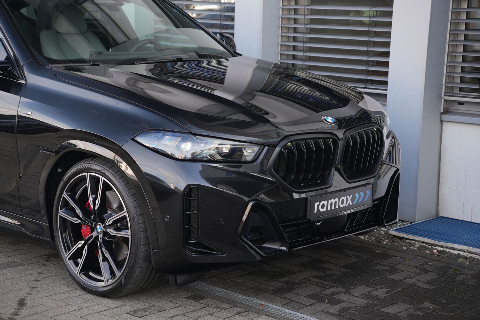 BMW X6 xDrive30d M SPORT PRO - Samsaru's Car Outlet