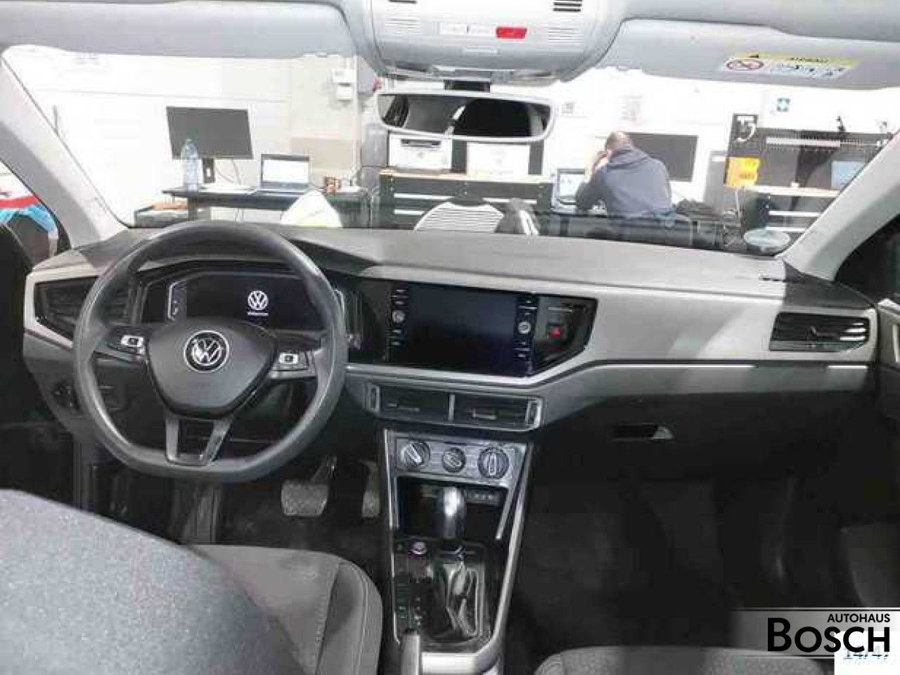 Volkswagen Polo 1.0 TSI Comfortline DSG - Samsaru's Car Outlet