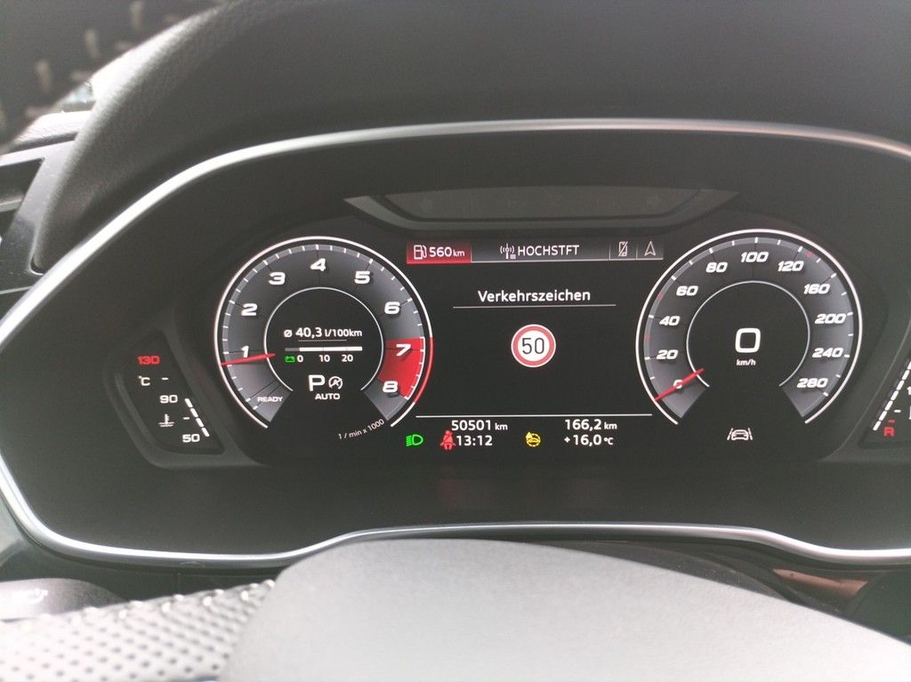 Audi Q3 Sportback 40 TFSI quattro S line - Samsaru's Car Outlet