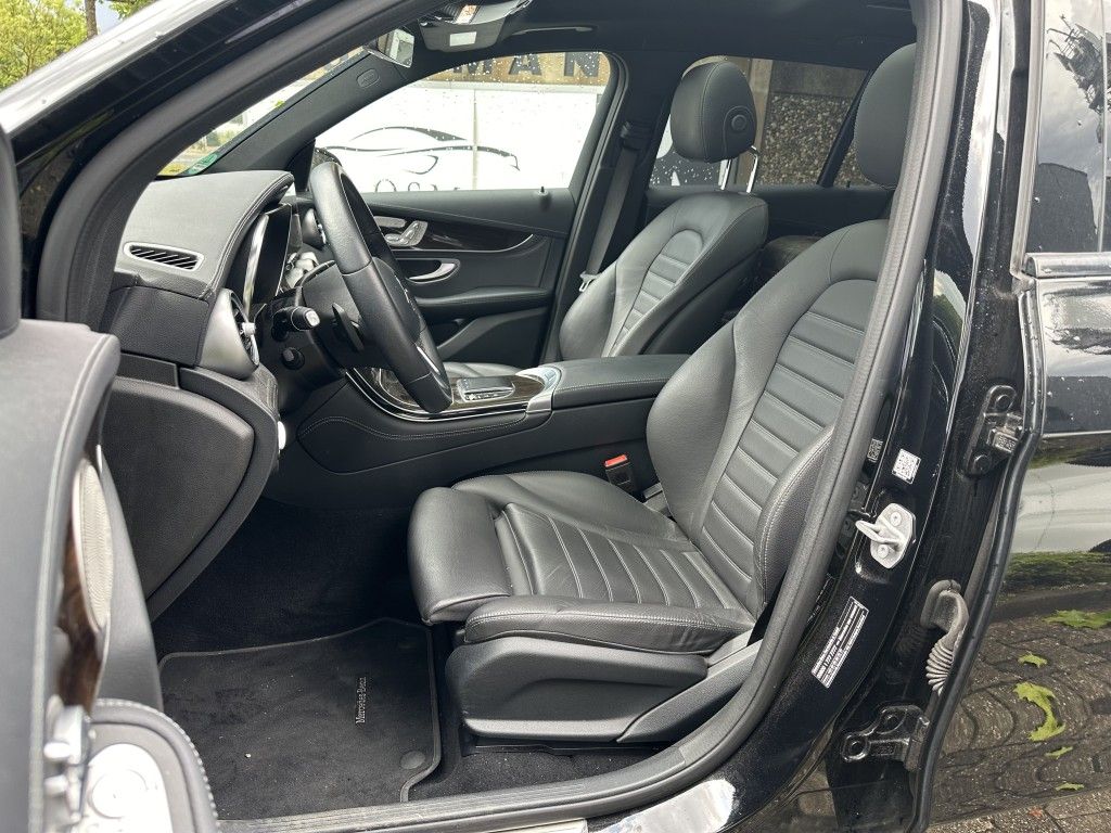 Mercedes-Benz GLC 300 e 4Matic - Samsaru's Car Outlet