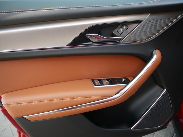 Jaguar F-Pace D200 R-Dynamic S AHK Keyless GO