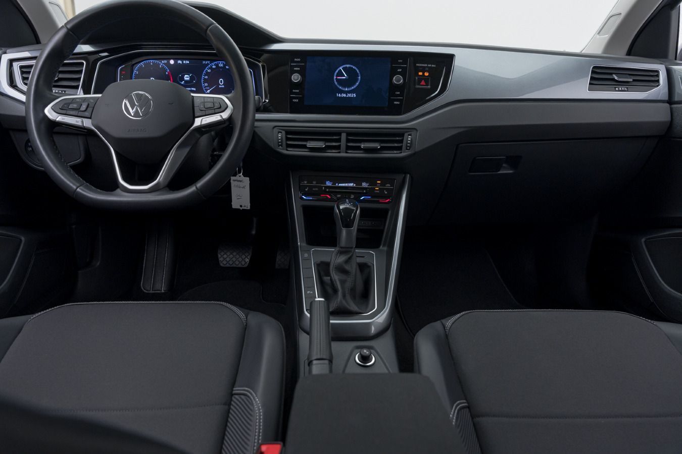 Volkswagen Taigo 1.5 TSI DSG STYLE - Samsaru's Car Outlet