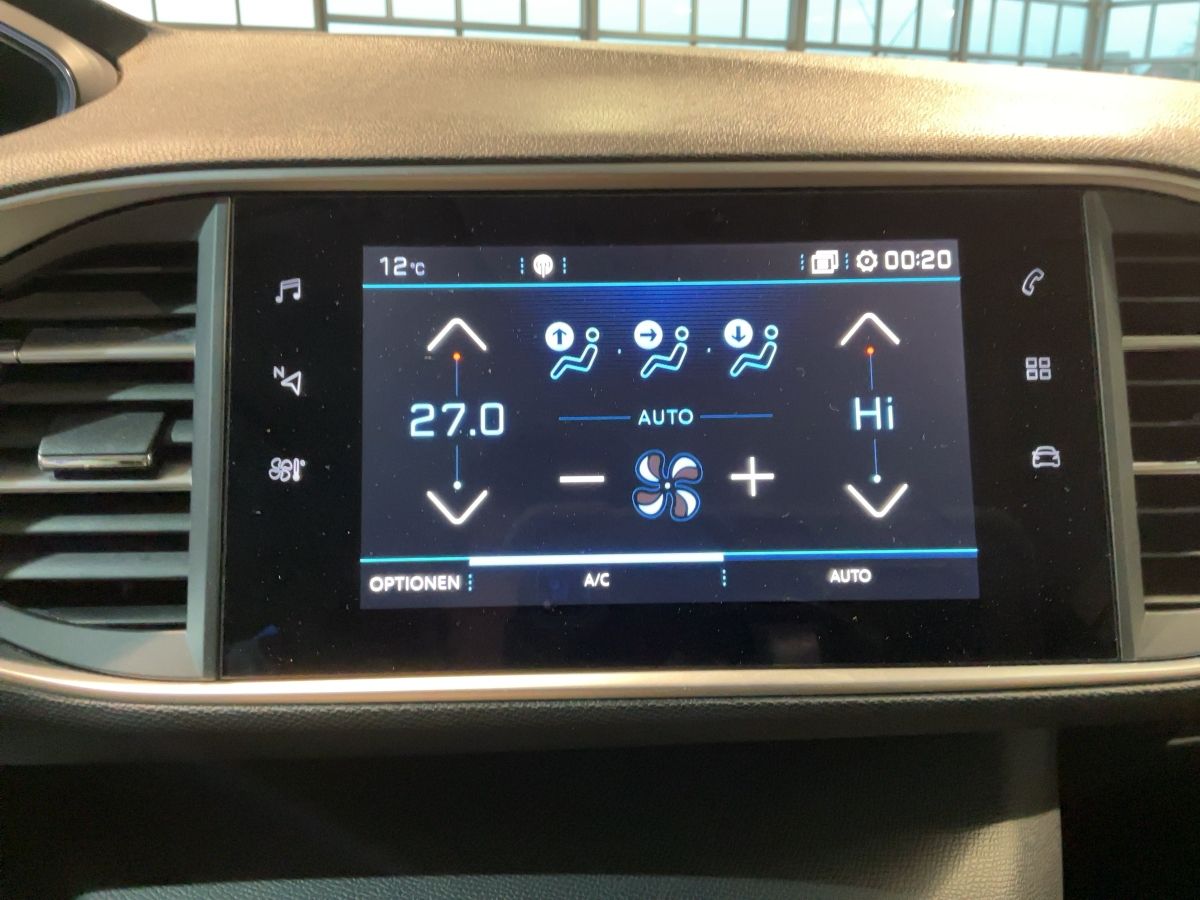 Peugeot 308 - Samsaru's Car Outlet