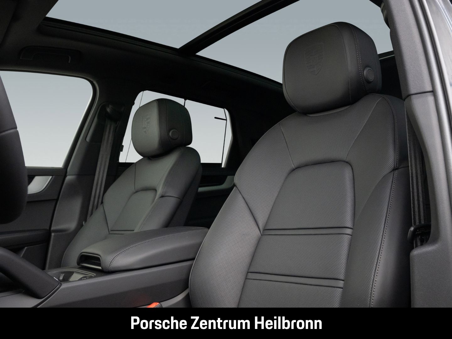 Porsche Cayenne E-Hybrid HA-Lenkung InnoDrive Sportabgas