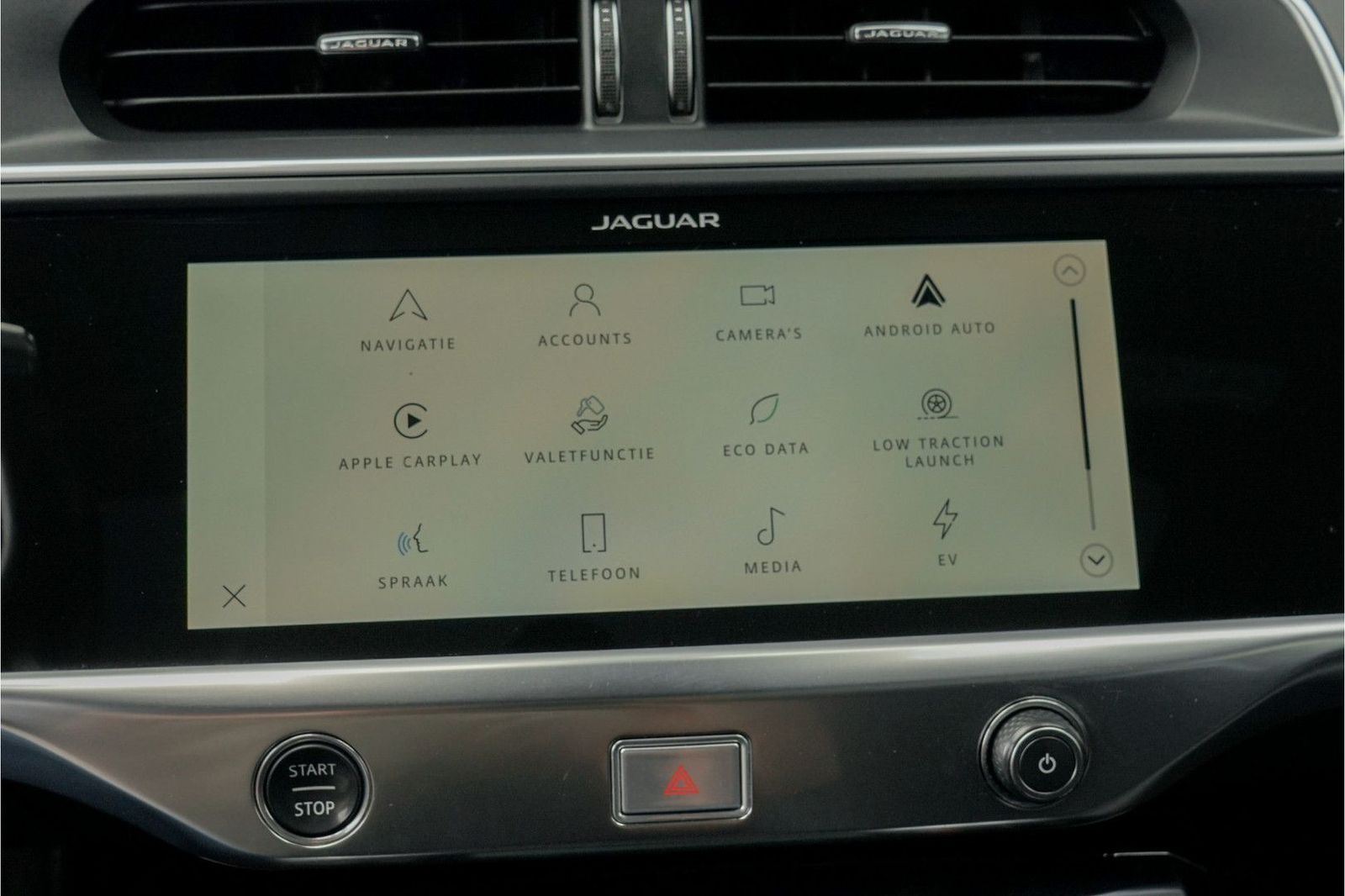 Jaguar I-Pace EV320 SE Business 90 kWh 3 Fase Laden Pan