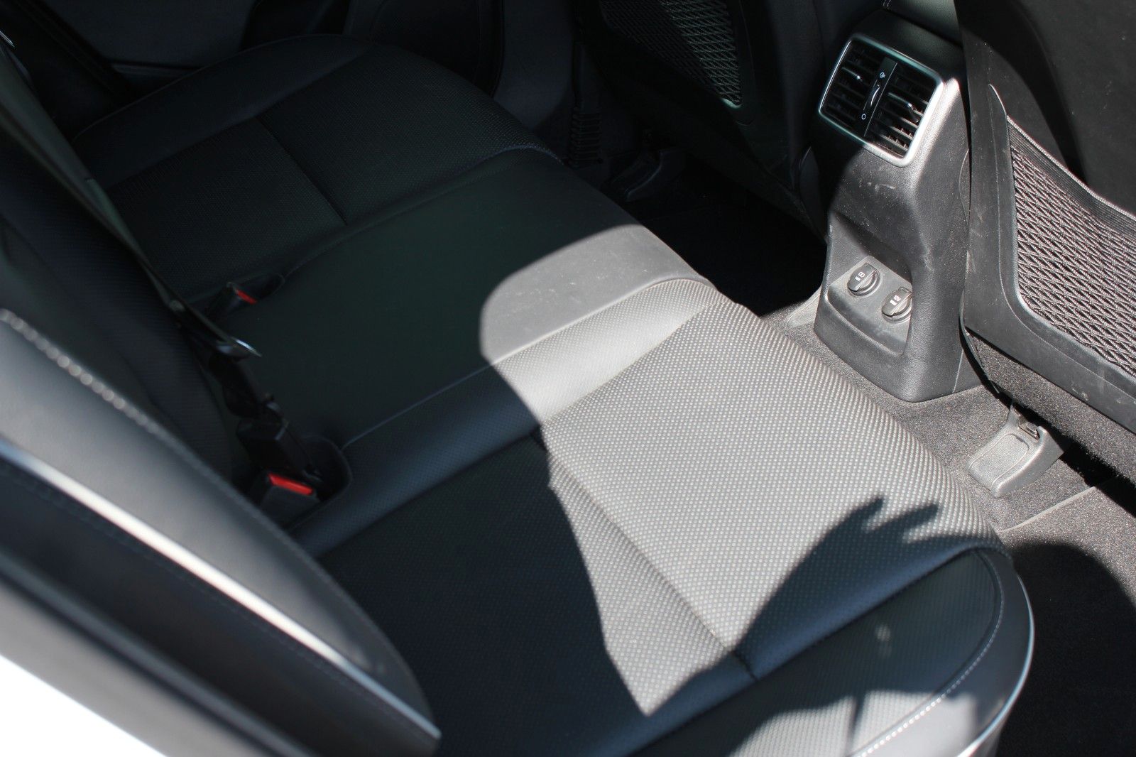 Kia SPORTAGE BLACK EDITION 2WD - Samsaru's Car Outlet