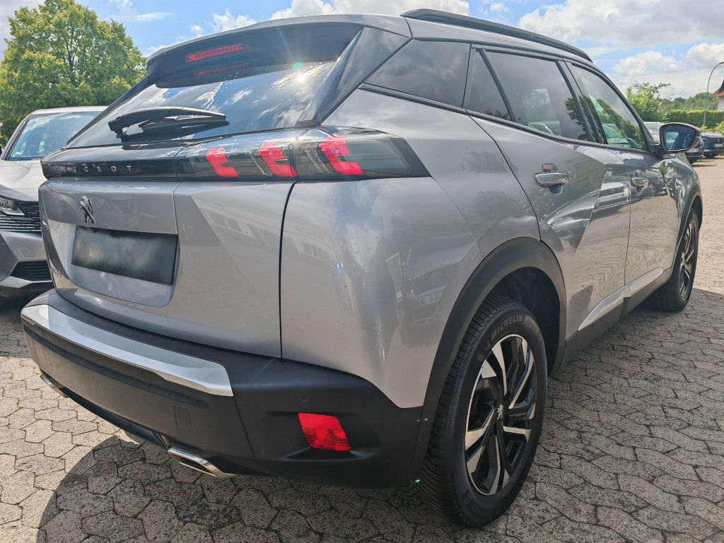 Peugeot 2008 PureTech 130 ALLURE - Samsaru's Car Outlet