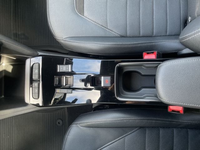 Opel Mokka-e Ultimate - Samsaru's Car Outlet
