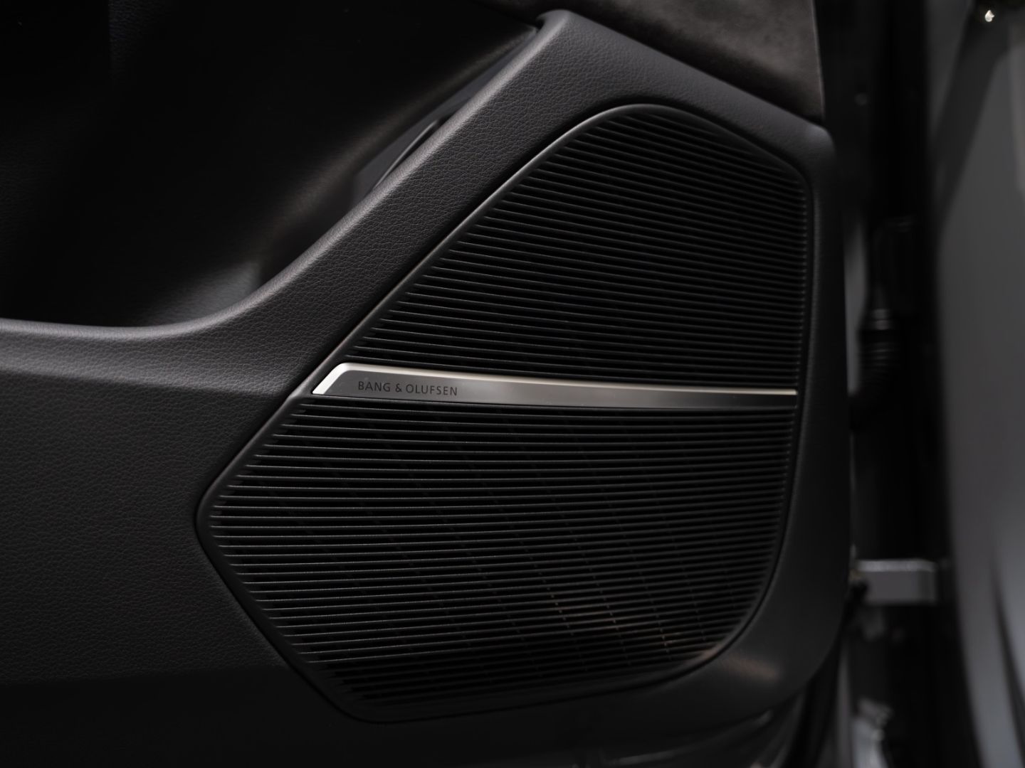 Audi RSQ8 4.0 TFSI QU DESIGN*KERAMIK*DYNAMIK*BLACK*HU