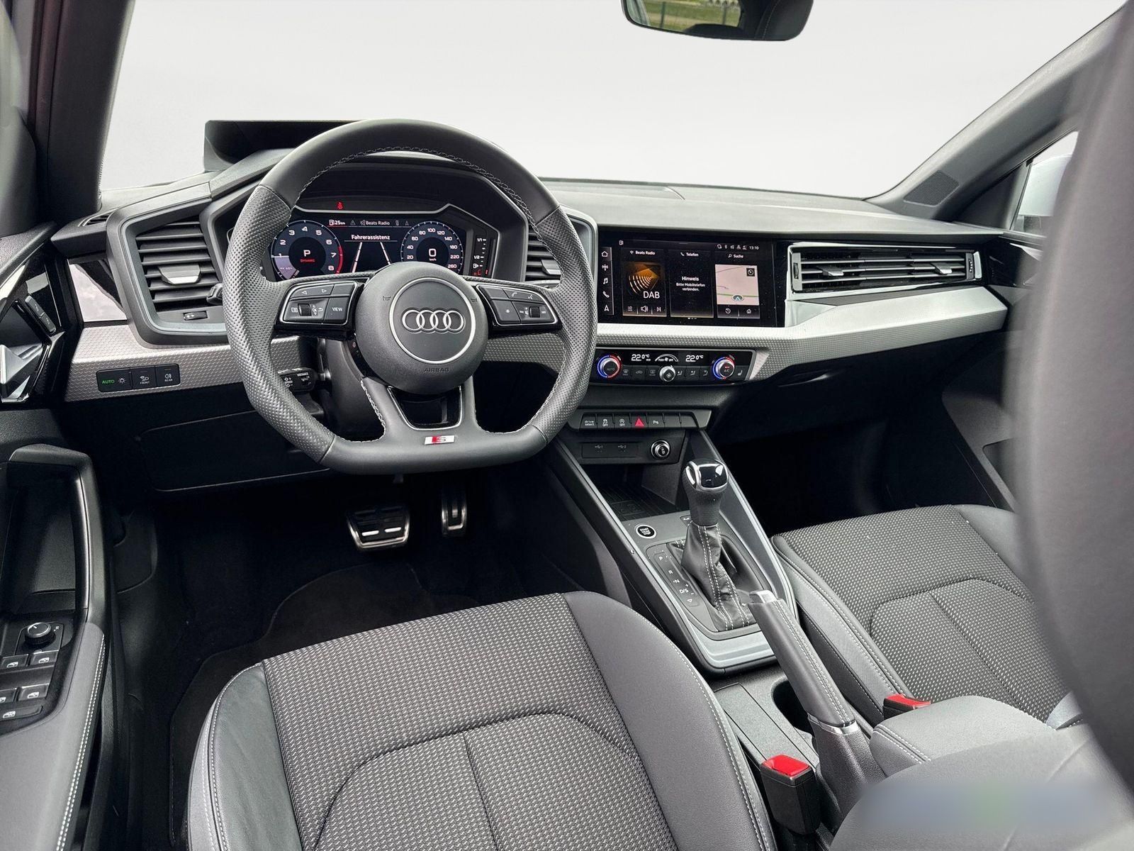 Audi A1 allstreet 35 TFSI - S line - Samsaru's Car Outlet