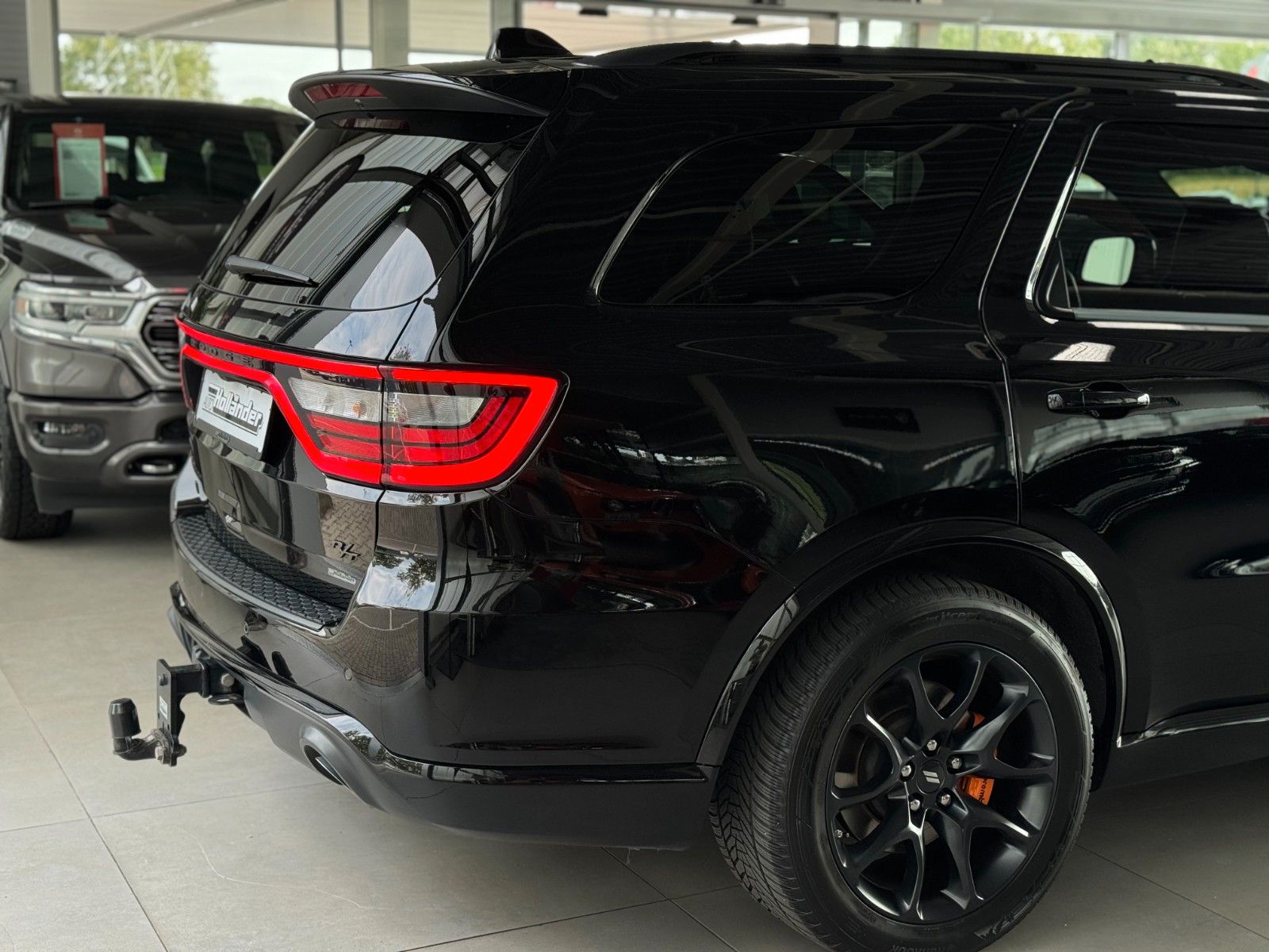 Dodge Durango 5,7 R/T LPG AHK Hemi Orange